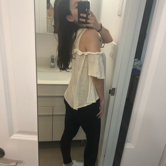 White off the shoulder blouse from Anthropologie - Picture 5 of 6